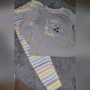 2pc Wonder Nation Girl's pajama set .            EUC  Size 7/8